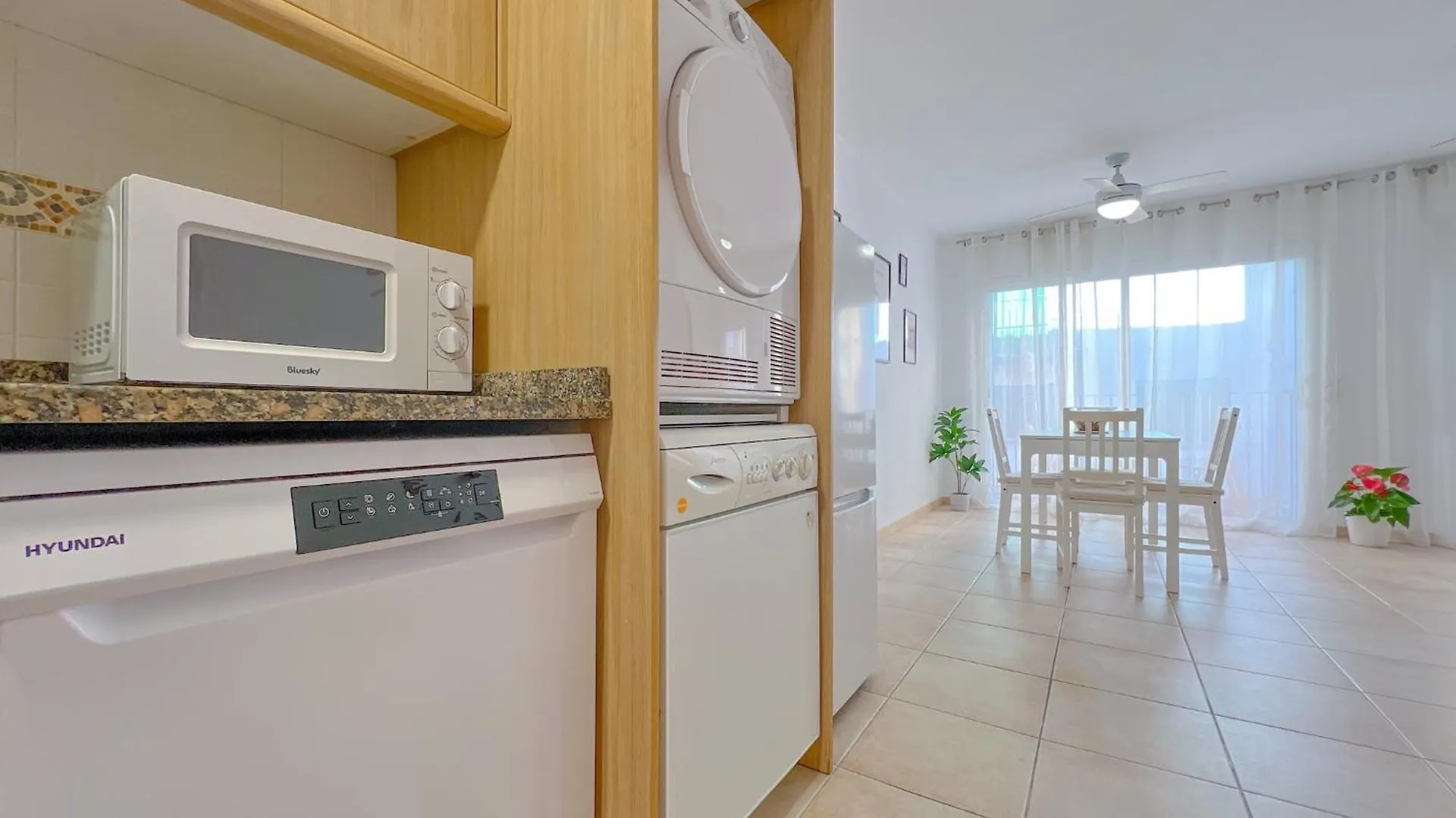 Apartament Vivalidays Angels - Blanes - Costa Brava