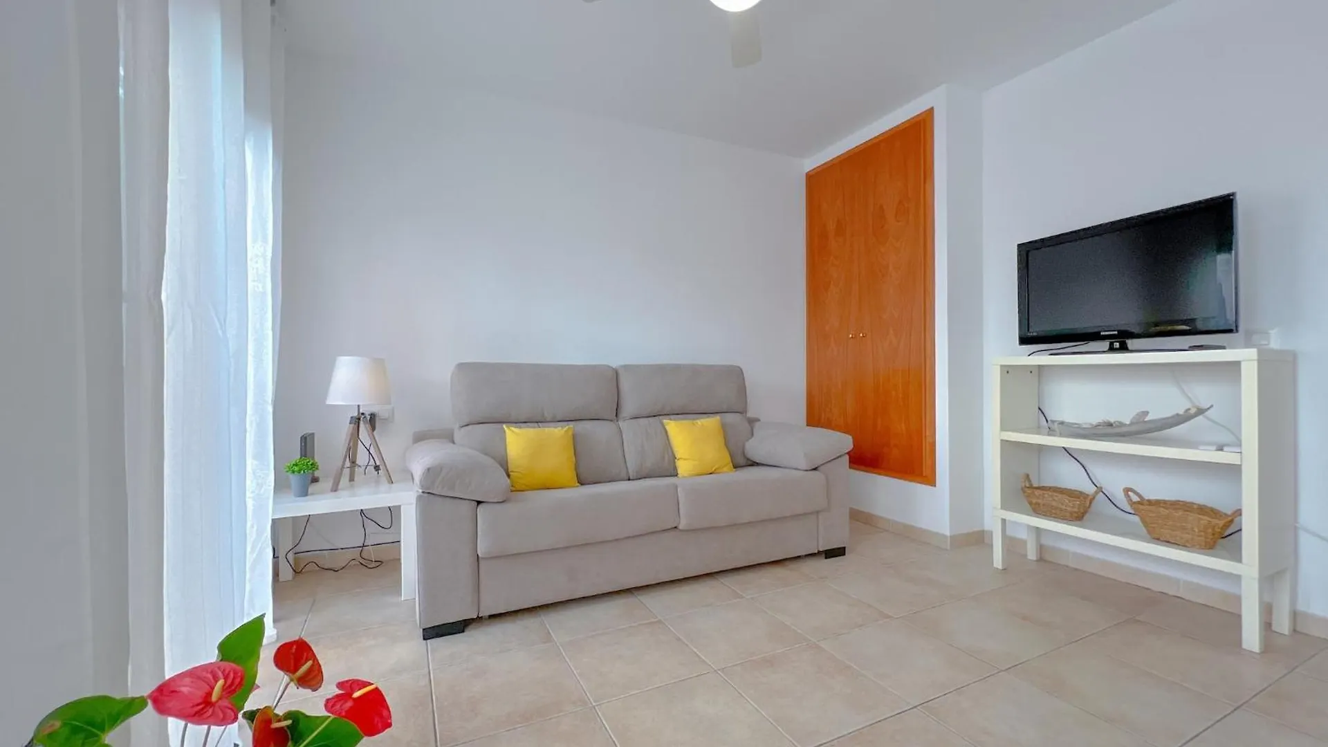 Apartament Vivalidays Angels - Blanes - Costa Brava