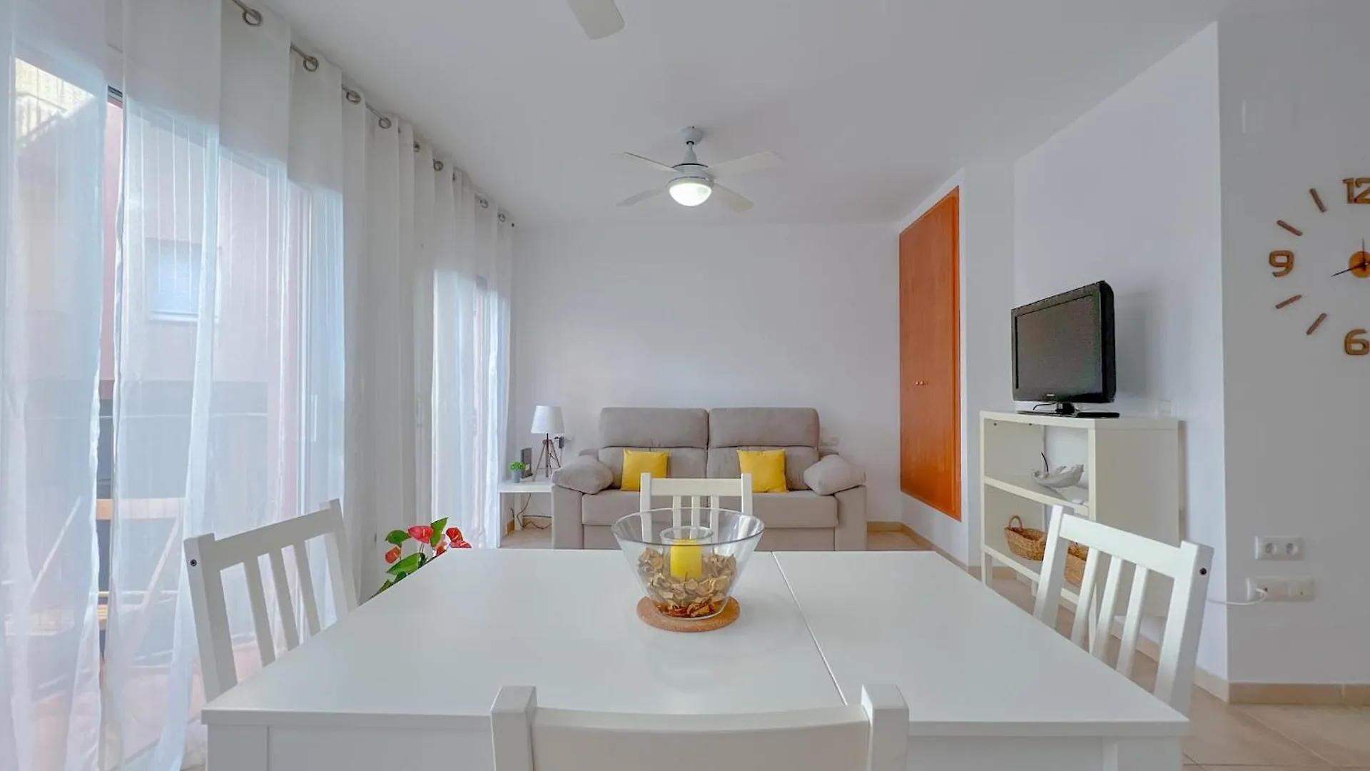 Apartament Vivalidays Angels - Blanes - Costa Brava